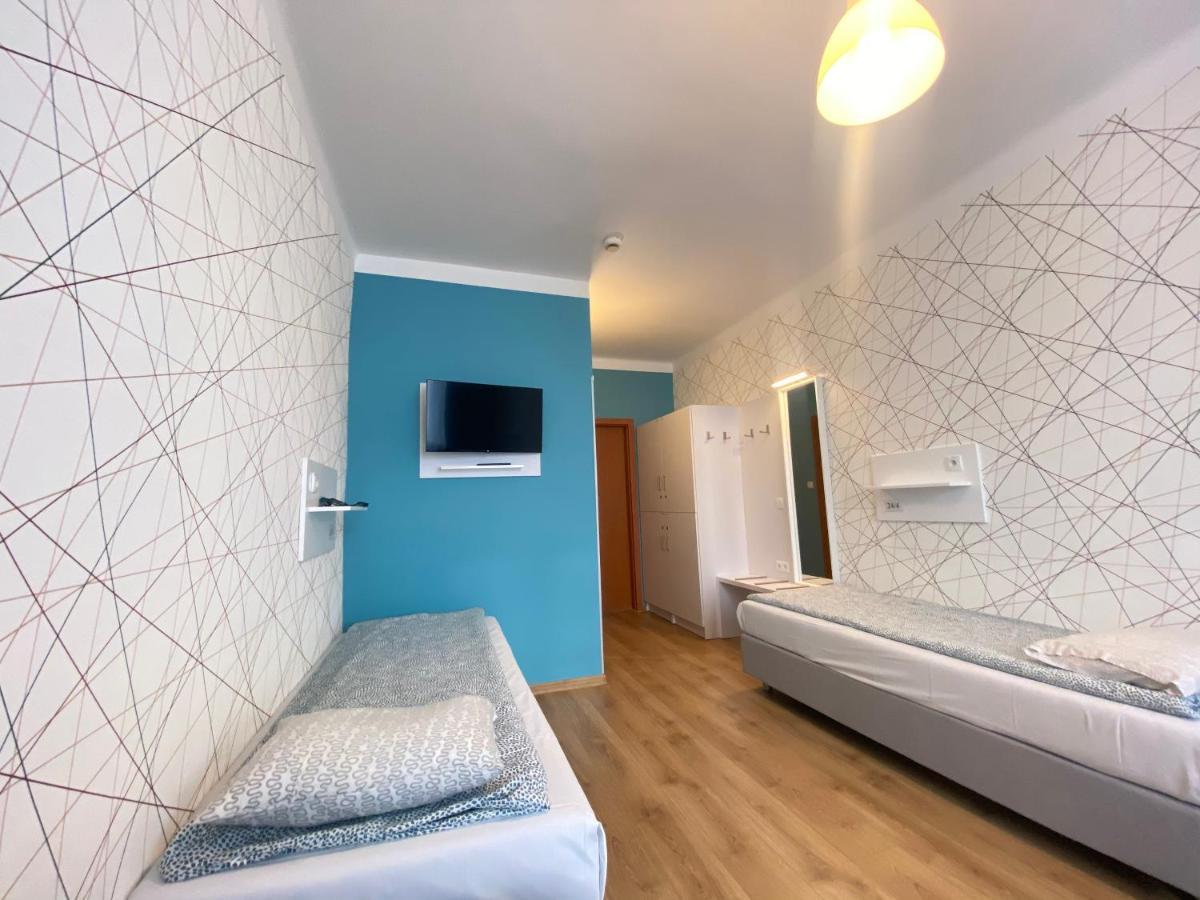 Vierbettzimmer mit Bad